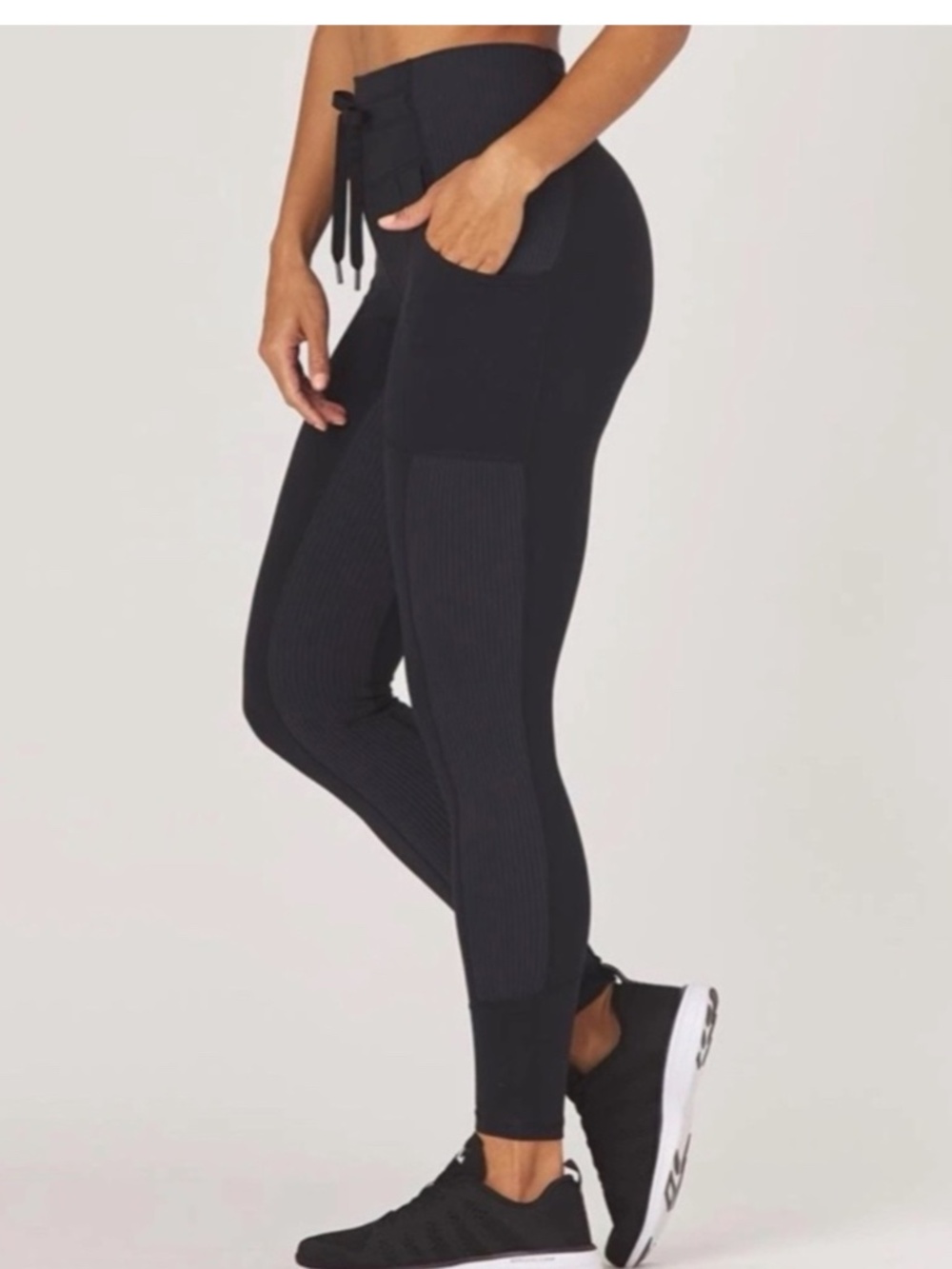 GLYDER Forma 101 Street Yoga Leggings w/ pockets BLACK SMALL New w/Tags